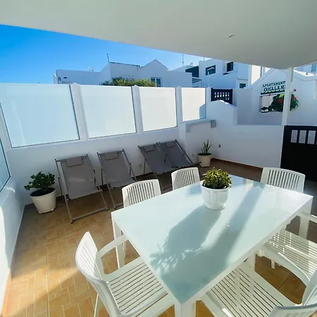 Puerto Del Carmen, Casa Chinijos 公寓 卡门港